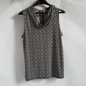 Banana Republic Factory sleeveless Blouse